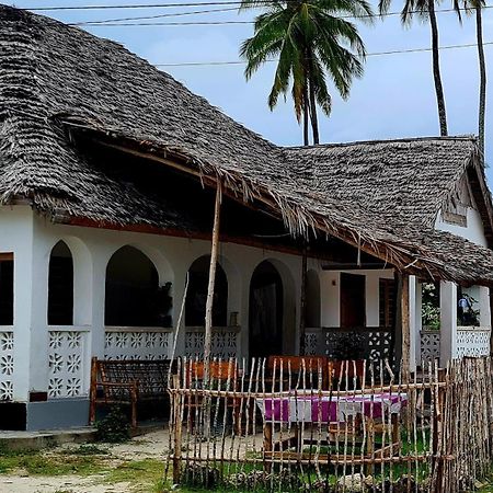 Hotel Afrobukuu House Paje Exterior foto